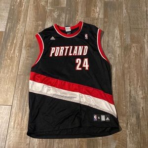 Vintage M Authentic Adidas Portland Trailblazers Andre Miller Jersey